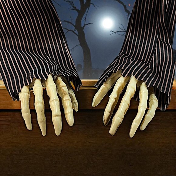 Animatronic Halloween Skeleton With Top Hat And Red Glowing Eyes 15" Tall Sittn' - Picture 4 of 8